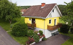 Ernas Ferienhaus